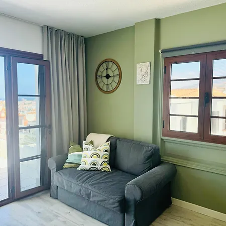 Tranquil Hillside With Oceanview And Pool ロスクリスティアーノス