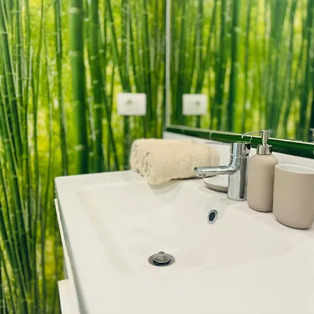 アパート Tranquil Hillside With Oceanview And Pool *