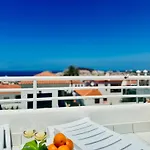 Apartament Tranquil Hillside With Oceanview And Pool