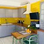 Tranquil Hillside With Oceanview And Pool Apartament *