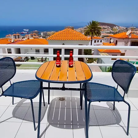 公寓 Tranquil Hillside With Oceanview And Pool